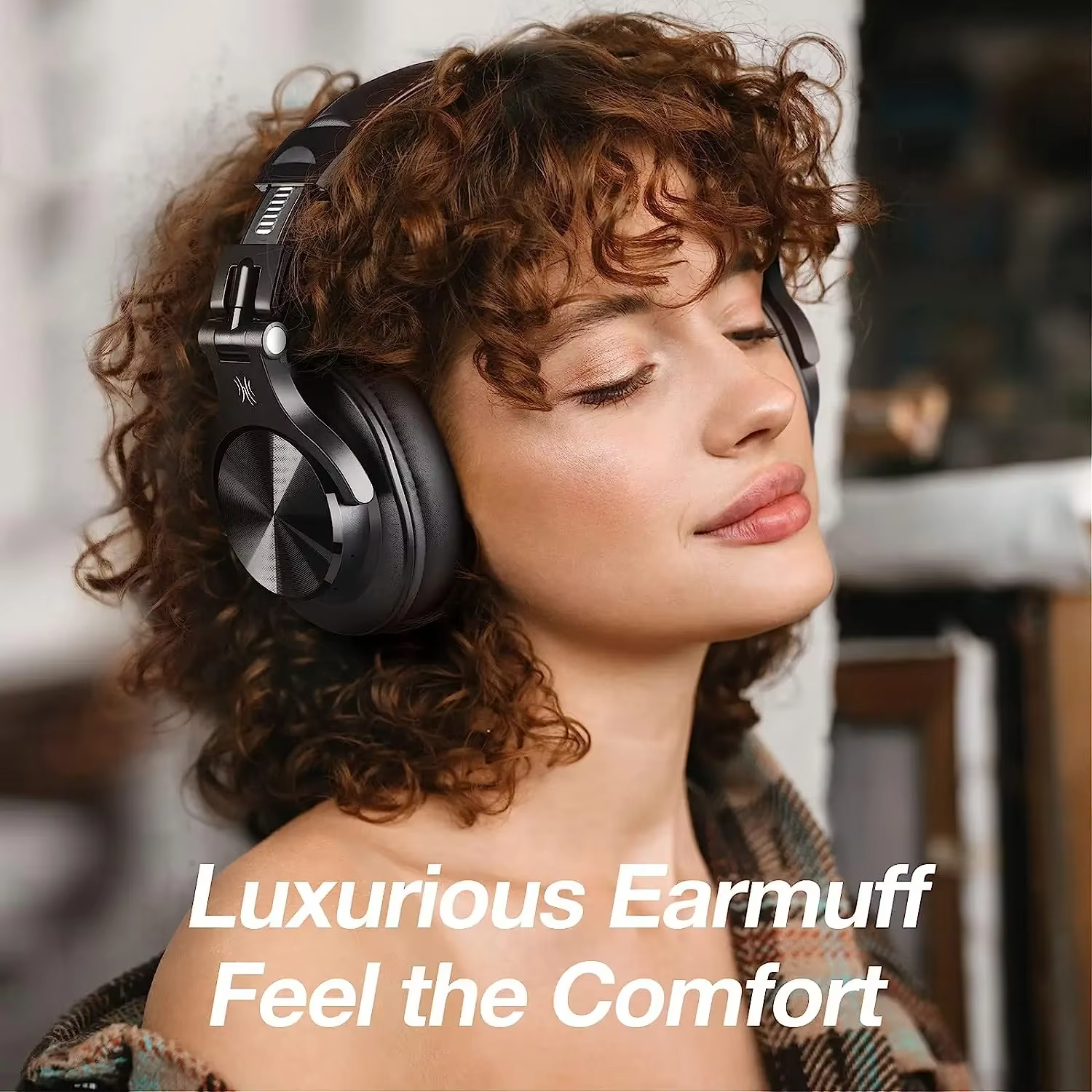 Oneodio Fusion A70 Headphones — Hi-Res BT, 72H, Over-Ear Studio Monitor view 6